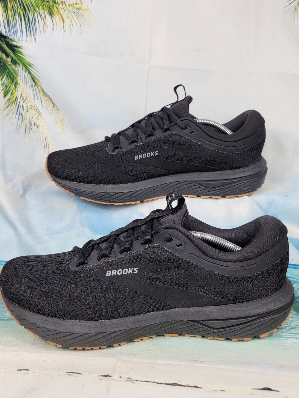 Brooks Revel 7 Black Gum Athletic Running Shoes Men’s 10 - Picture 5 of 8